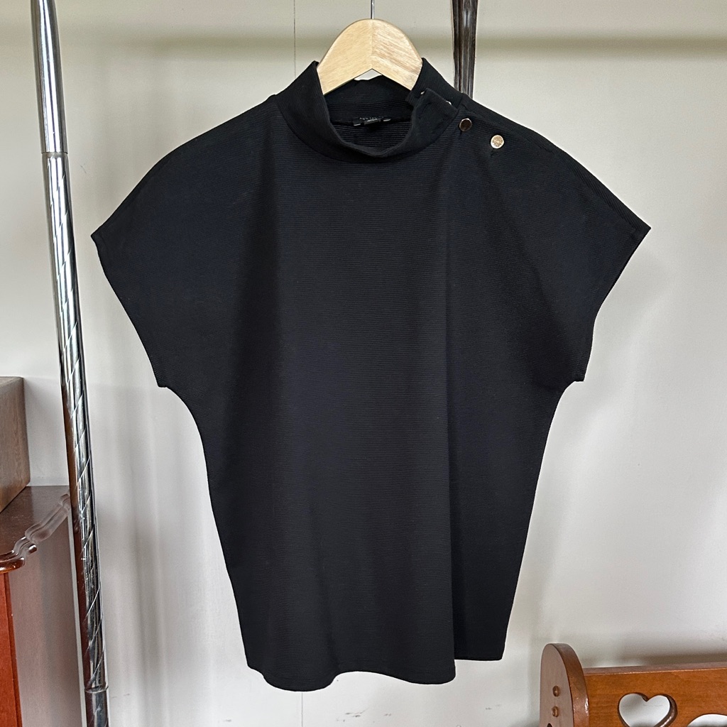 Euc Ann Taylor Black Rib Button-Detail Mock Neck Dolman Sleeves Blouse Mp